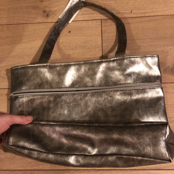 Silver Faux Leather Tote . Excellent Quality. - Picture 2 of 8